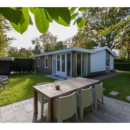 Beautiful Holiday Home With Sauna In A Quiet Wooded Area In Oostkapelle Exterior foto