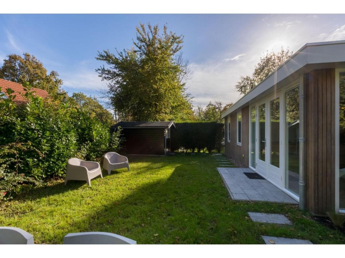 Beautiful Holiday Home With Sauna In A Quiet Wooded Area In Oostkapelle Exterior foto