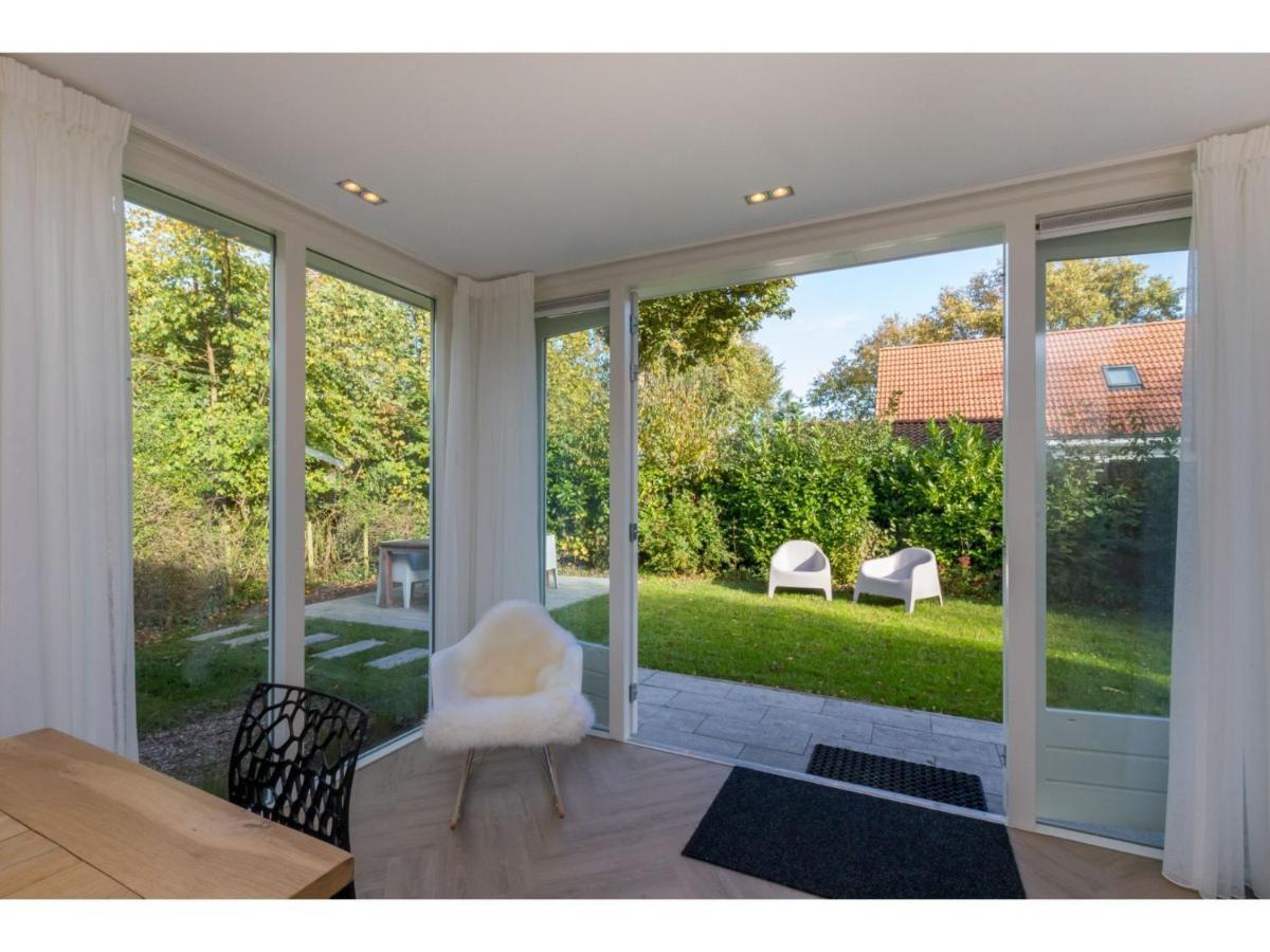 Beautiful Holiday Home With Sauna In A Quiet Wooded Area In Oostkapelle Exterior foto